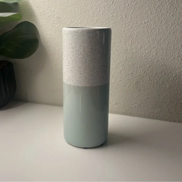 Pier 1 Imports Teal & White Vase - Picture 1 of 4